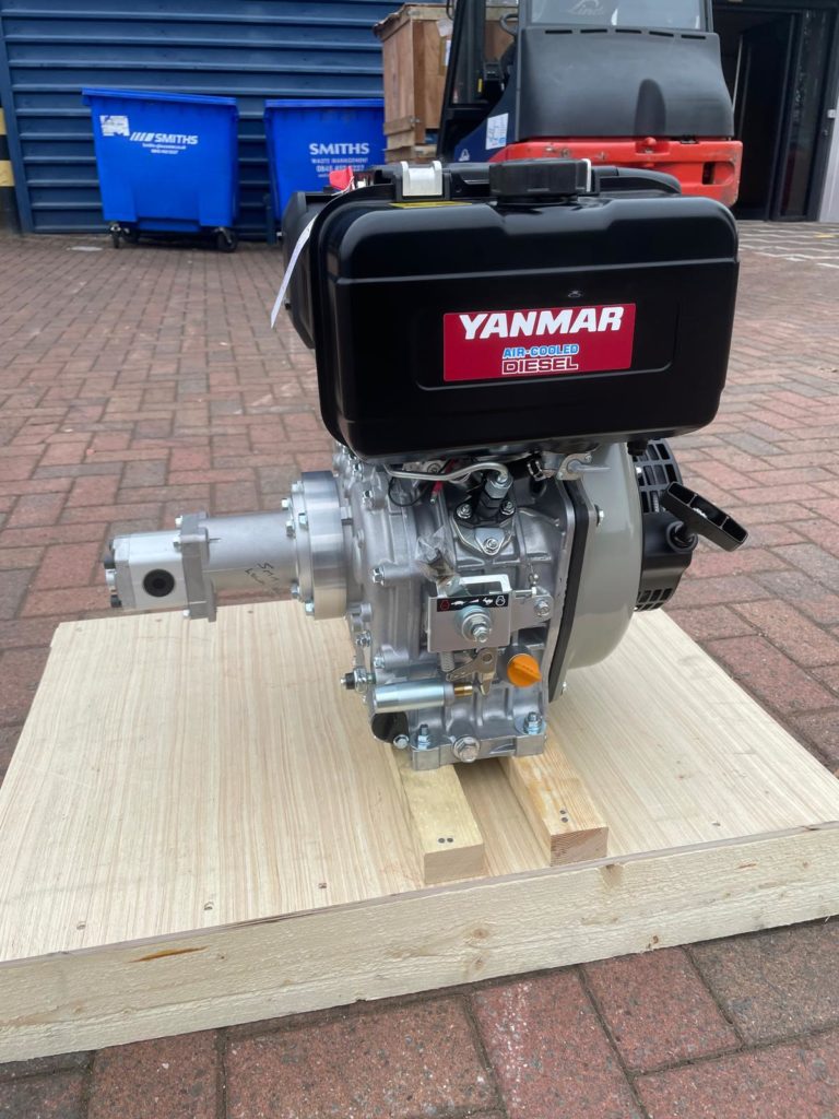Home Main 16 Yanmar L100V Engines with Hydraulic Pumps